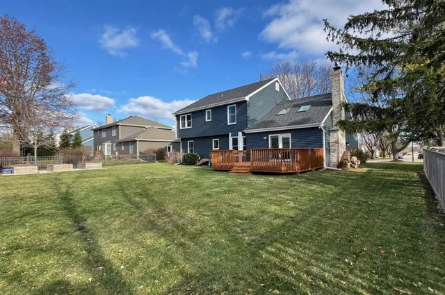 $619,900 | 602 Highbury Lane, Geneva, IL 60134