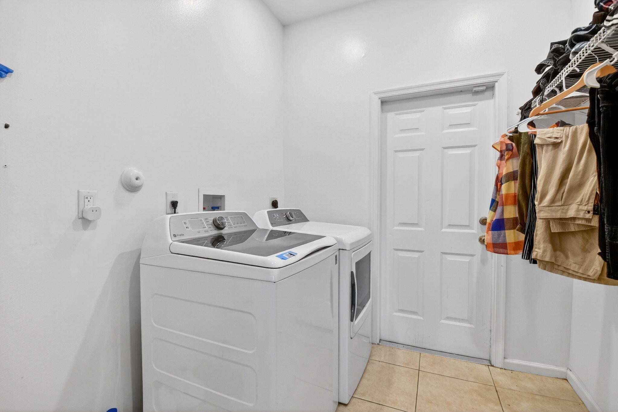 6713 Eagle Ridge Drive Greenacres, FL 33413 - Photo 16 of 31 12-web-or-mls-DSC_9517