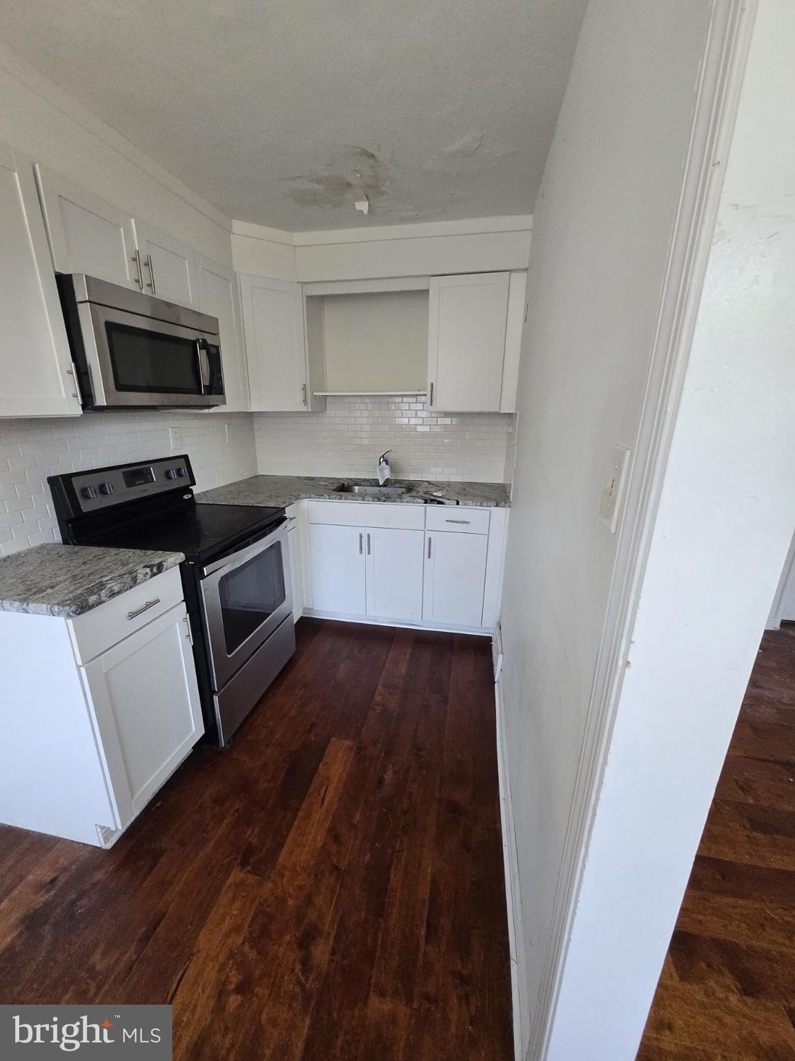 8502 Temple Road Philadelphia, PA 19150 - Photo 8 of 16 Gallery Image 8