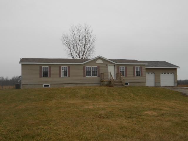 6941 Burns Line Road Lexington, MI 48450 - Photo 9 of 23 31086452-8.JPG