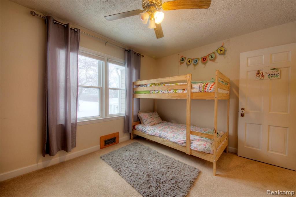 133 Riddle Street Howell, MI 48843 - Photo 17 of 53