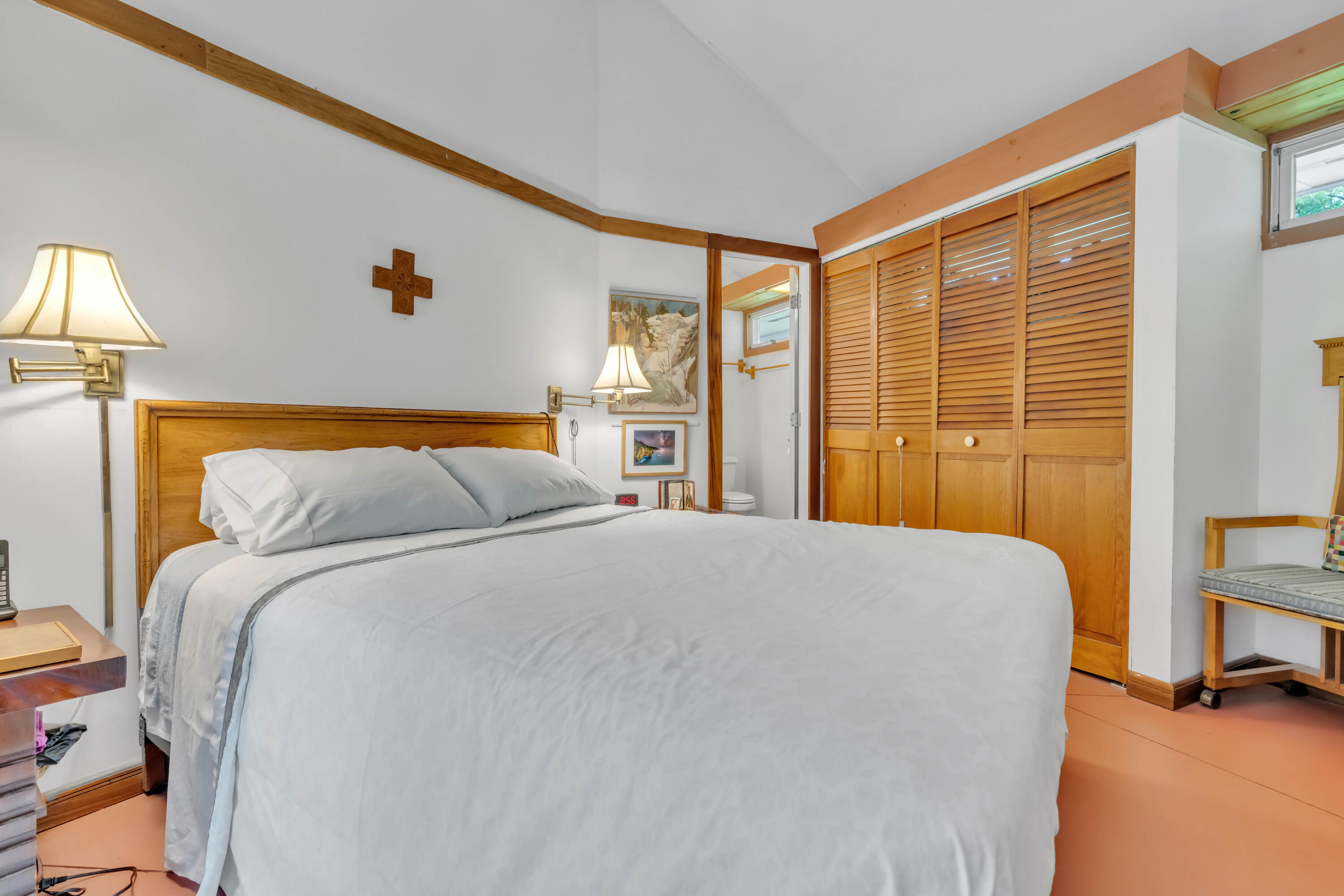 355 Mills Road Kennebunkport, ME 04046 - Photo 8 of 24 355_Master_BrA
