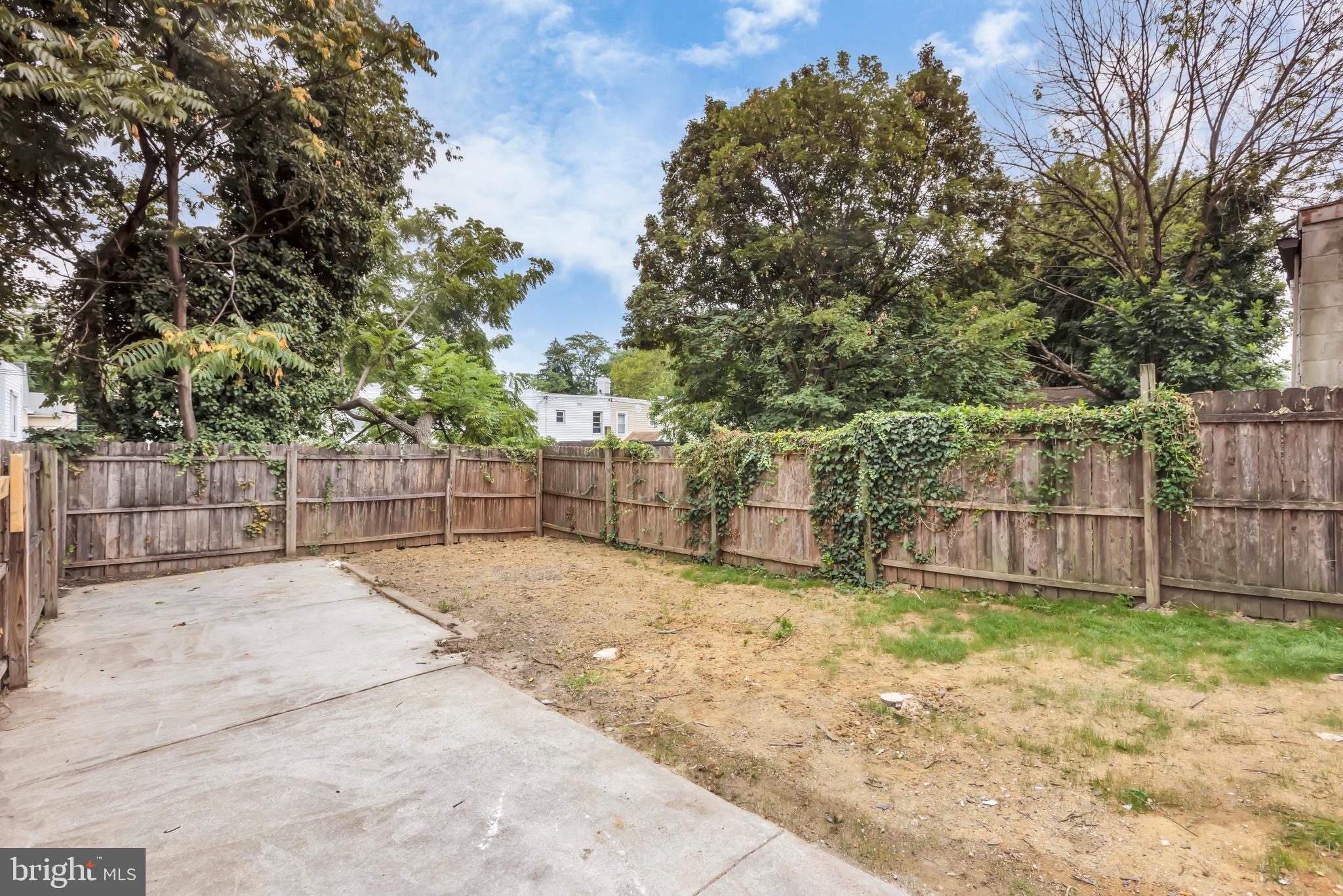 513 Arbor Road Lansdowne, PA 19050 - Photo 24 of 25 Backyard