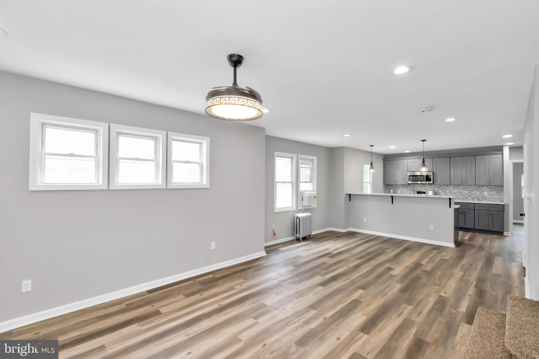 513 Arbor Road Lansdowne, PA 19050 - Photo 9 of 25 Living Area
