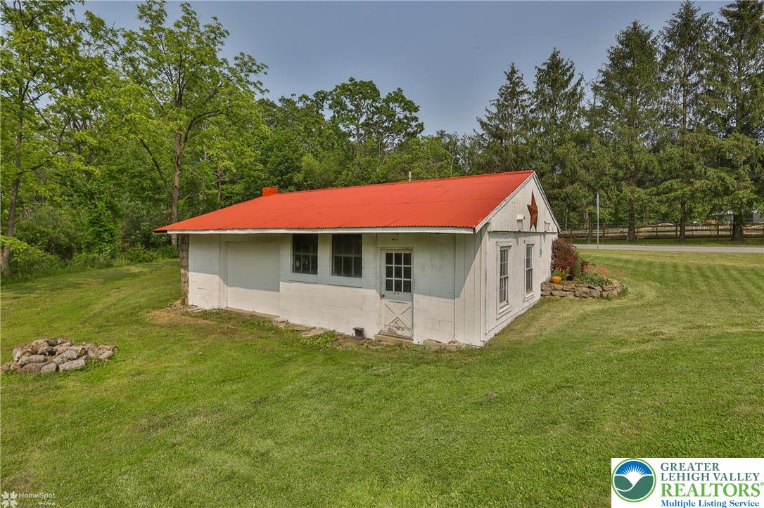 3679 Friedens Road Slatington, PA 18080 - Photo 9 of 64 Gallery Image 9