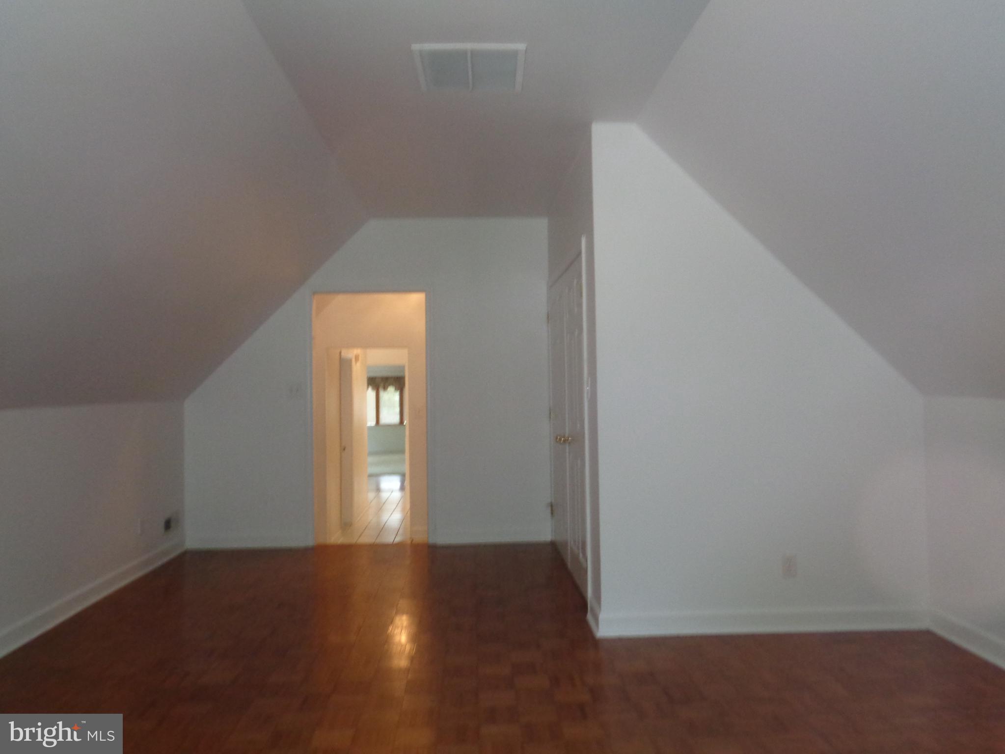 3721 Clarks Point Road Baltimore, MD 21220 - Photo 12 of 38 Bedroom (Master)