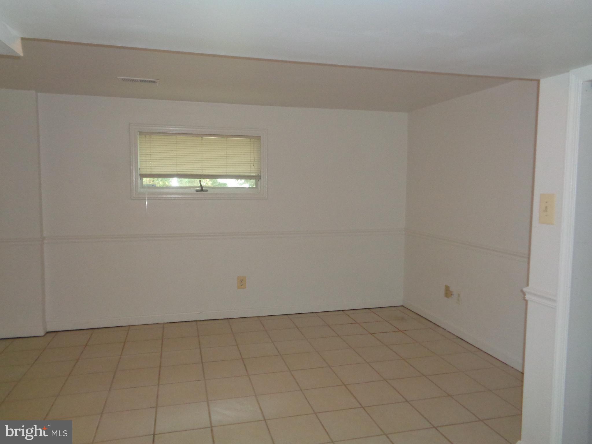 3721 Clarks Point Road Baltimore, MD 21220 - Photo 16 of 38 Bedroom
