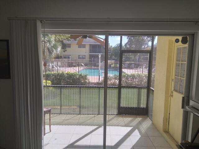 905 Southridge Road, Unit 101B Delray Beach, FL 33444 - Photo 2 of 10 -2340124404662395946