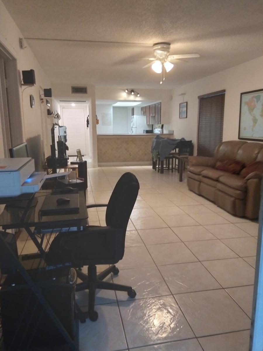 905 Southridge Road, Unit 101B Delray Beach, FL 33444 - Photo 8 of 10 -2587148990959913499