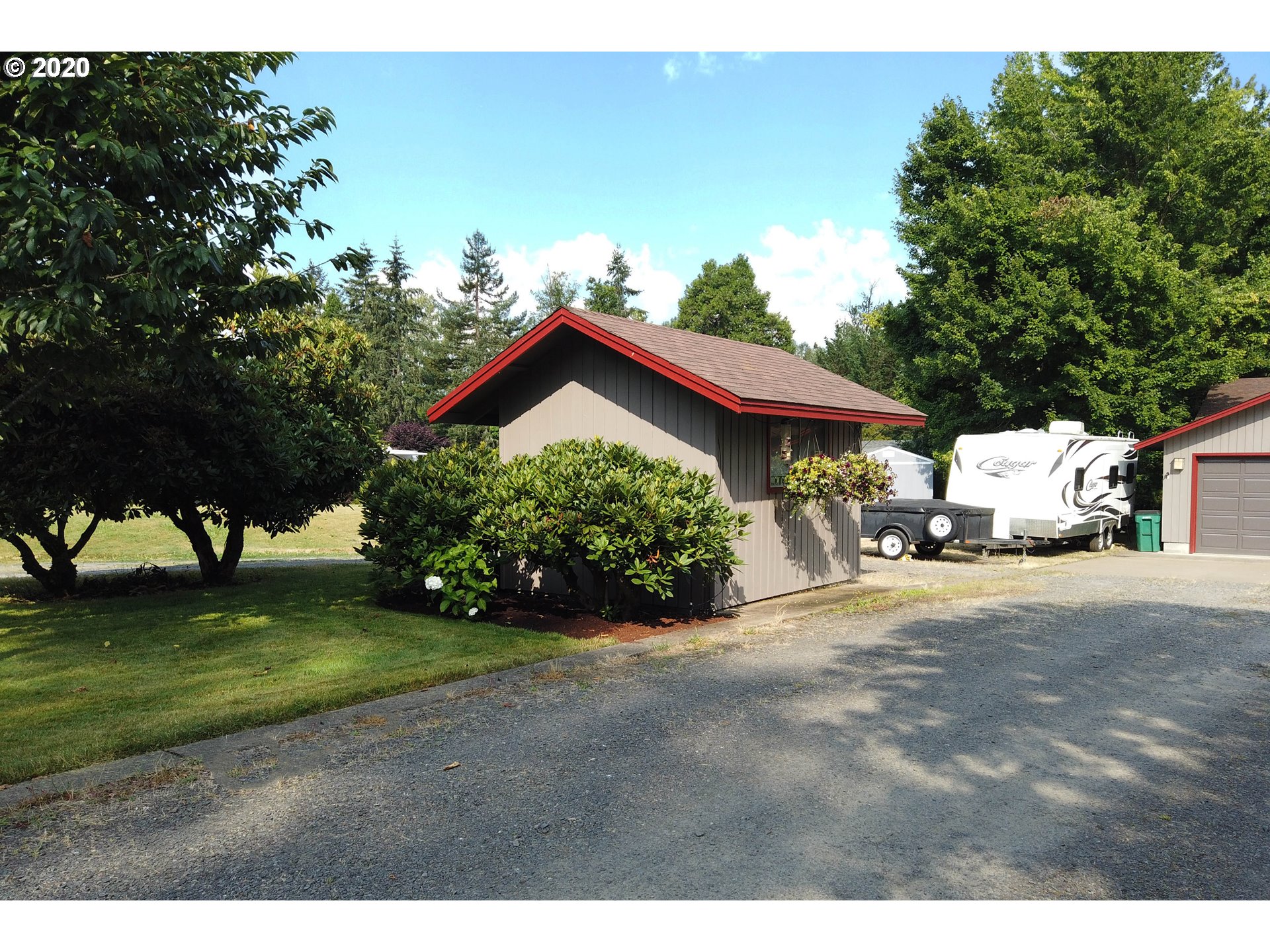 41601 Madrone Street Springfield, OR 97478 - Photo 2 of 30 Gallery Image 2