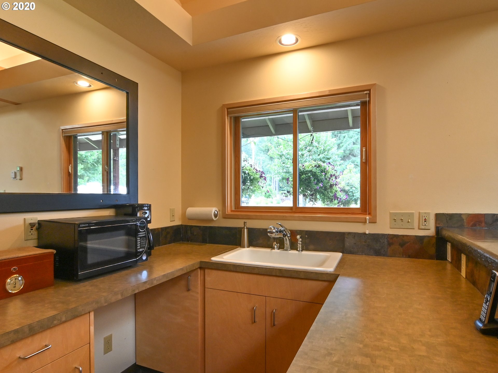 41601 Madrone Street Springfield, OR 97478 - Photo 20 of 30 Gallery Image 20