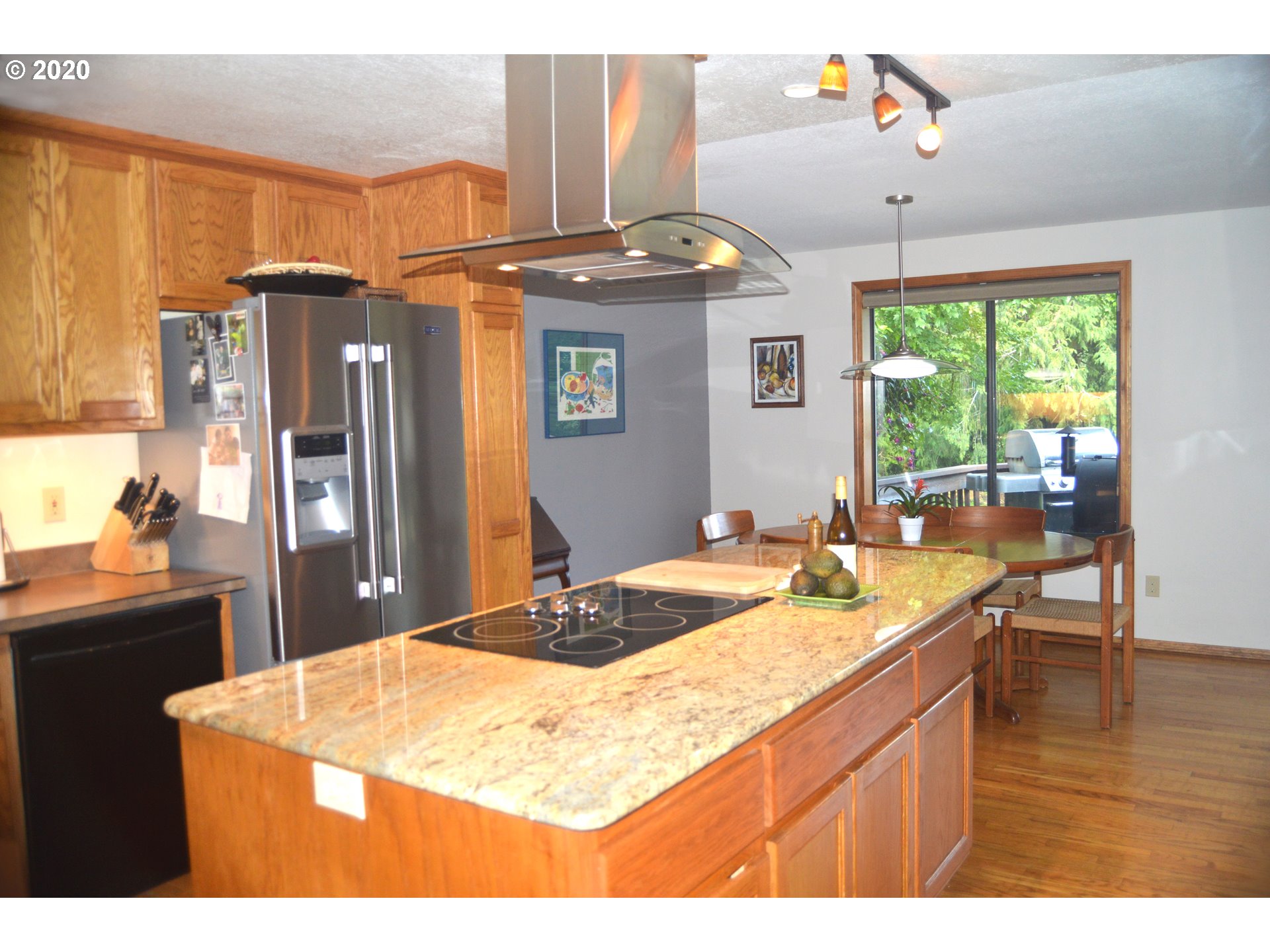41601 Madrone Street Springfield, OR 97478 - Photo 6 of 30 Gallery Image 6