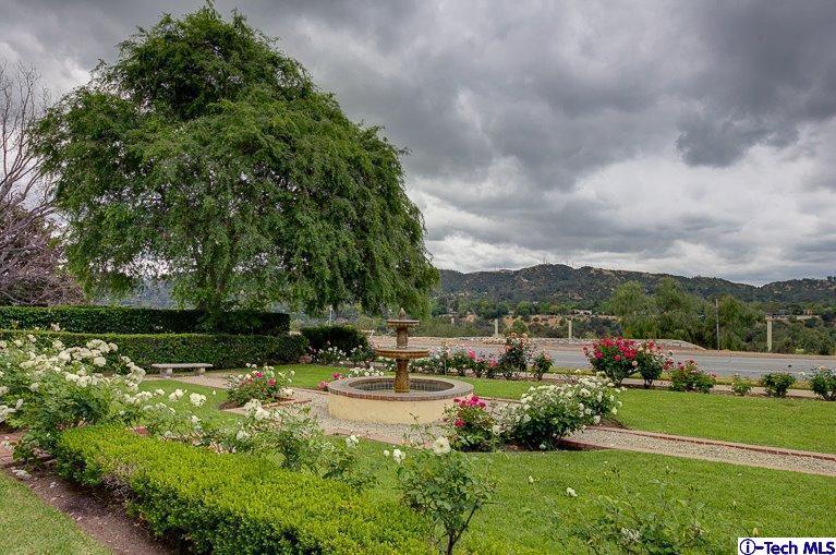 1320 North Arroyo Boulevard Pasadena, CA 91103 - Photo 2 of 39 Additional Photo