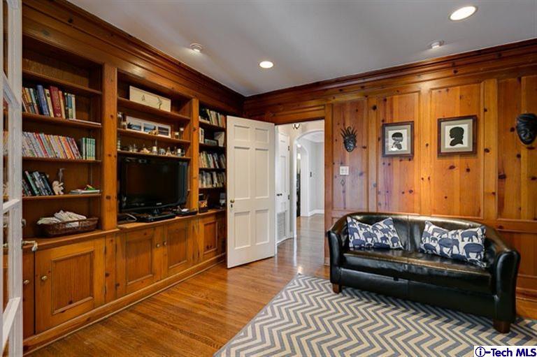 1320 North Arroyo Boulevard Pasadena, CA 91103 - Photo 22 of 39 Additional Photo