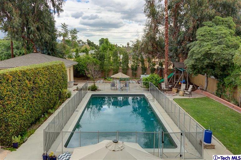 1320 North Arroyo Boulevard Pasadena, CA 91103 - Photo 32 of 39 Additional Photo