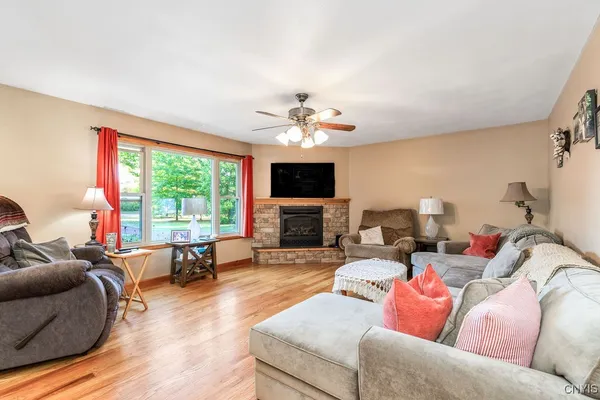 $484,900 | 174 Pople Ridge Road, Mexico, NY 13114