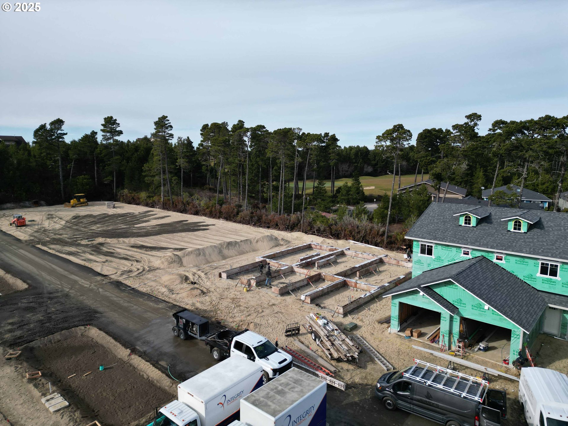 1595 37th Street Florence, OR 97439 - Photo 43 of 48 a view of a house with a yard