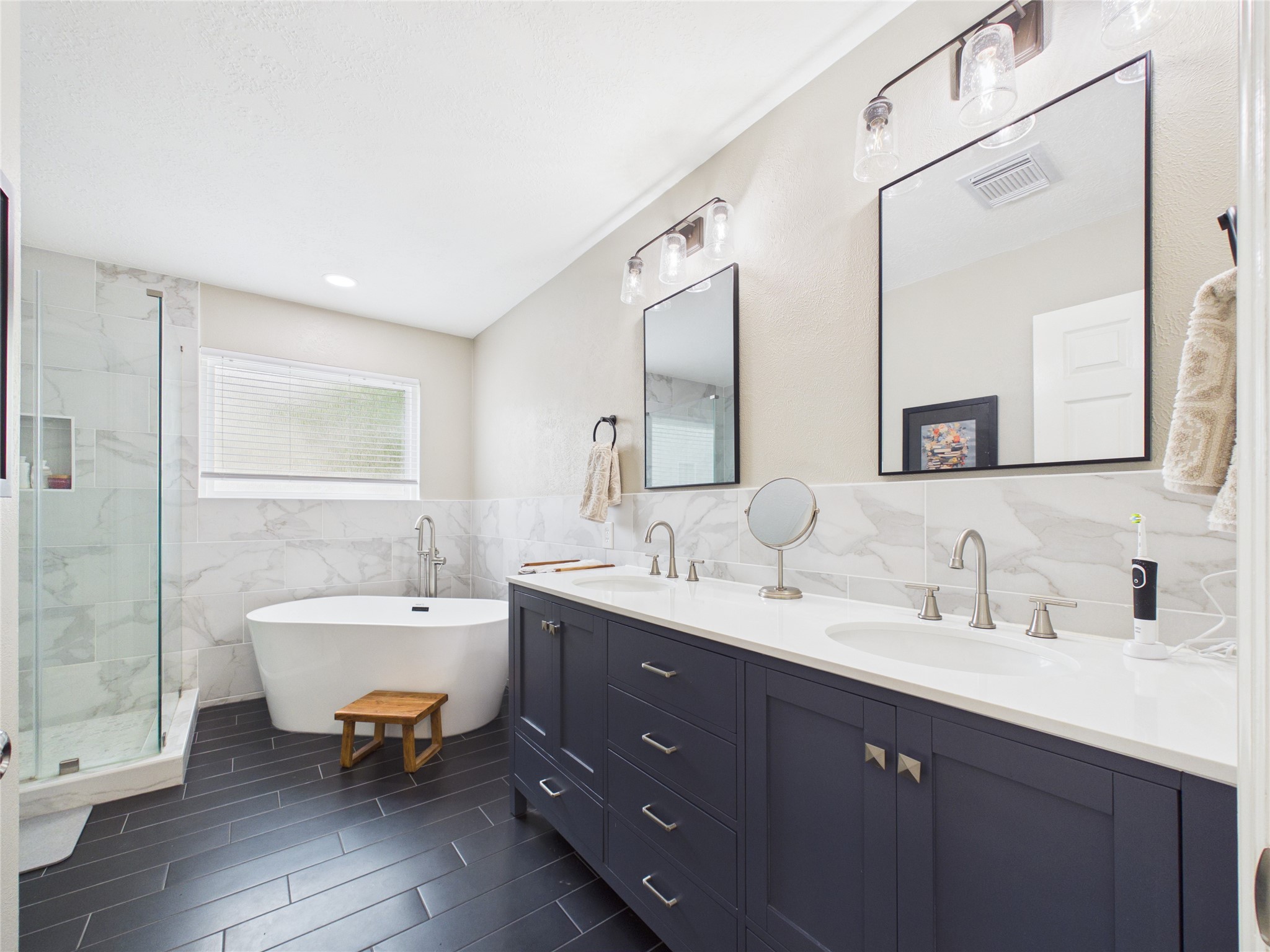 1210 Berkeley Lake Lane Houston, TX 77062 - Photo 13 of 21 Primary Bathroom with soaking tub and separate shower