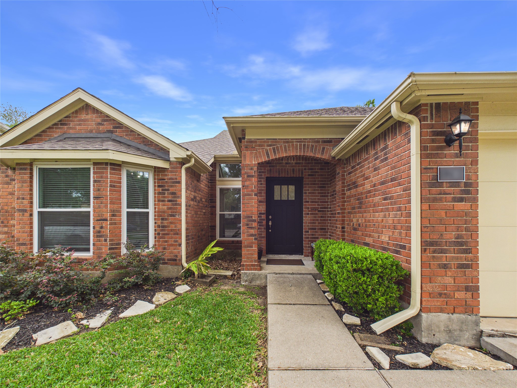 1210 Berkeley Lake Lane Houston, TX 77062 - Photo 2 of 21 Front Door