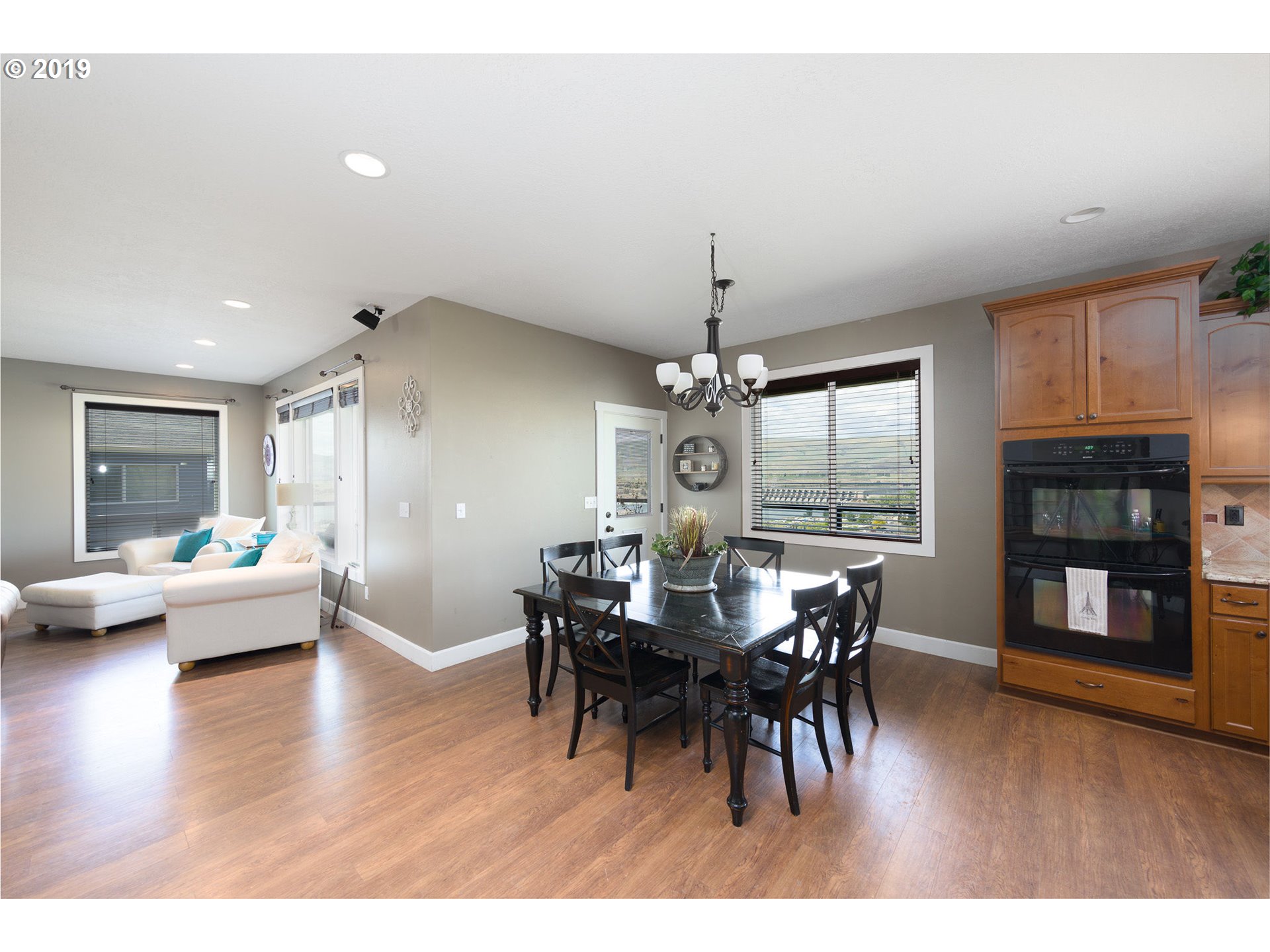 421 Summit Ridge Drive The Dalles, OR 97058 - Photo 13 of 31 Gallery Image 13