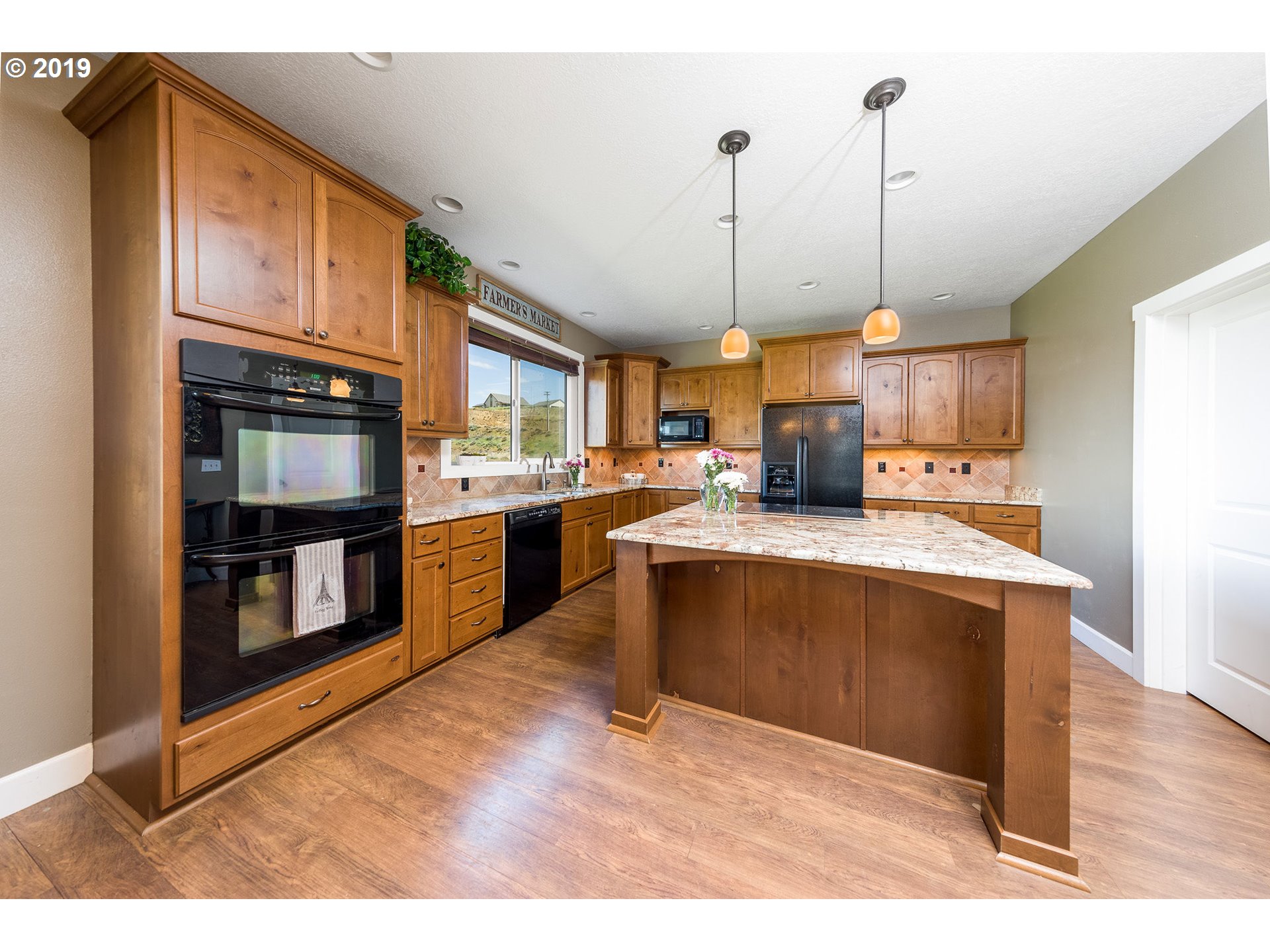 421 Summit Ridge Drive The Dalles, OR 97058 - Photo 10 of 31 Gallery Image 10