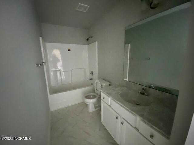 126 Rateice Road Fremont, NC 27830 - Photo 10 of 13 Hall Bathroom