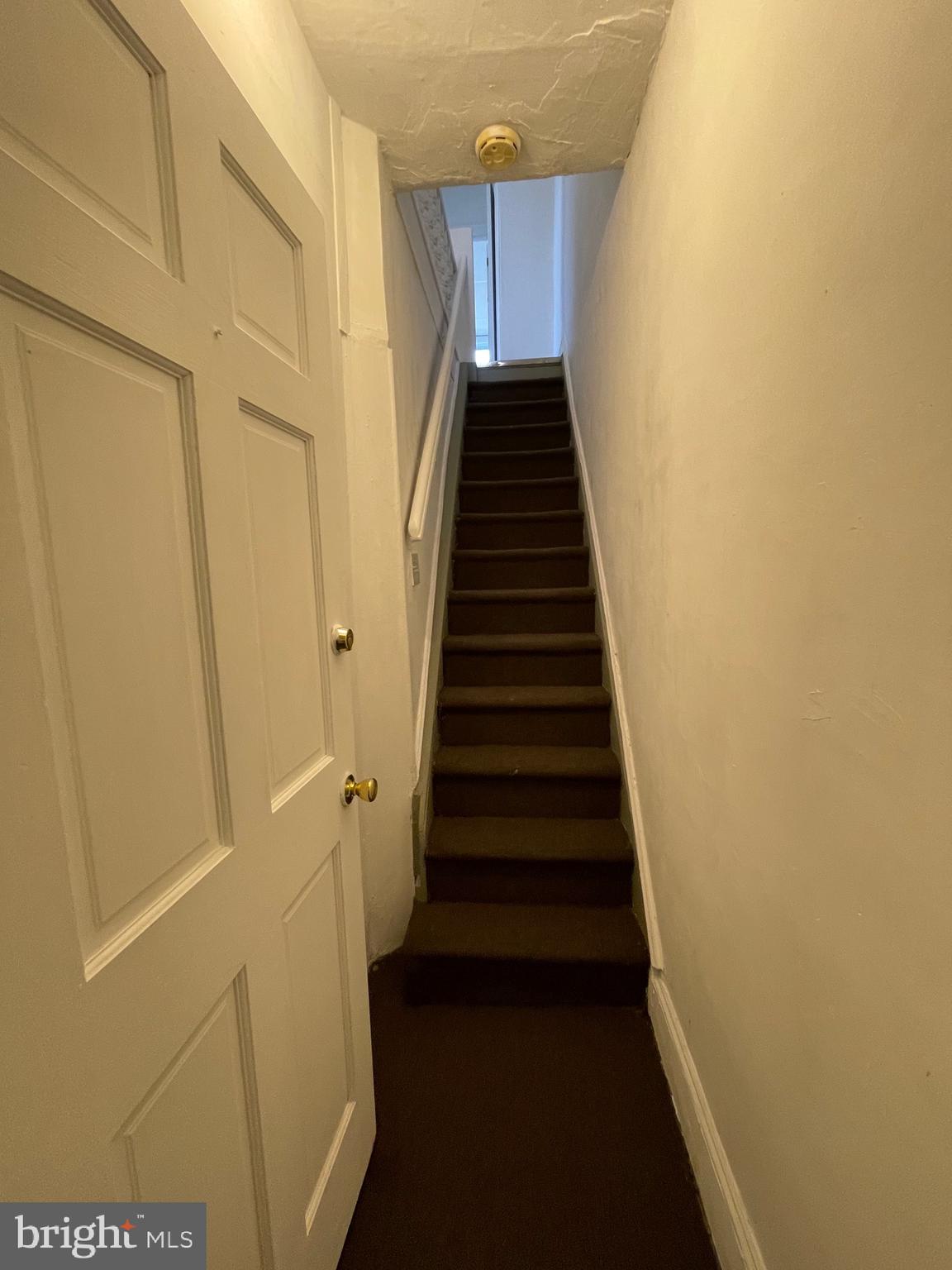 1426 Snyder Avenue Philadelphia, PA 19145 - Photo 16 of 16 a view of entryway