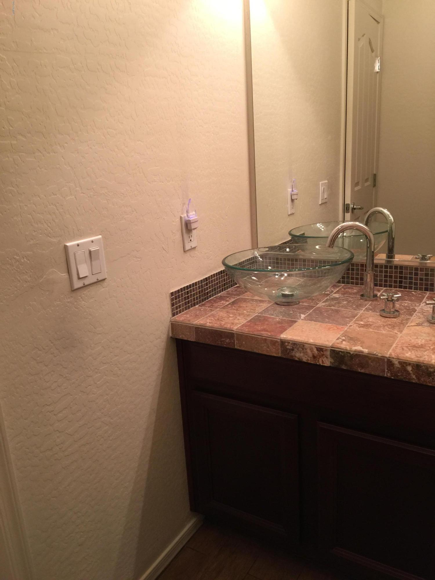 2150 East Bell Road, Unit 1105 Phoenix, AZ 85022 - Photo 12 of 30 IMG_2443