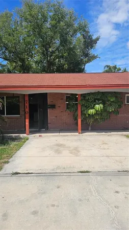 $1,250 | 710 Pennsylvania Avenue, Clearwater, FL 33755