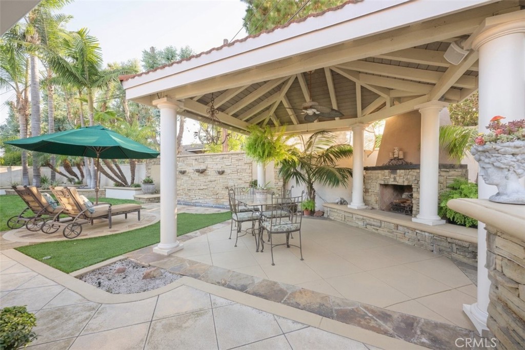 12741 Dunas Road North Tustin, CA 92705 - Photo 8 of 42