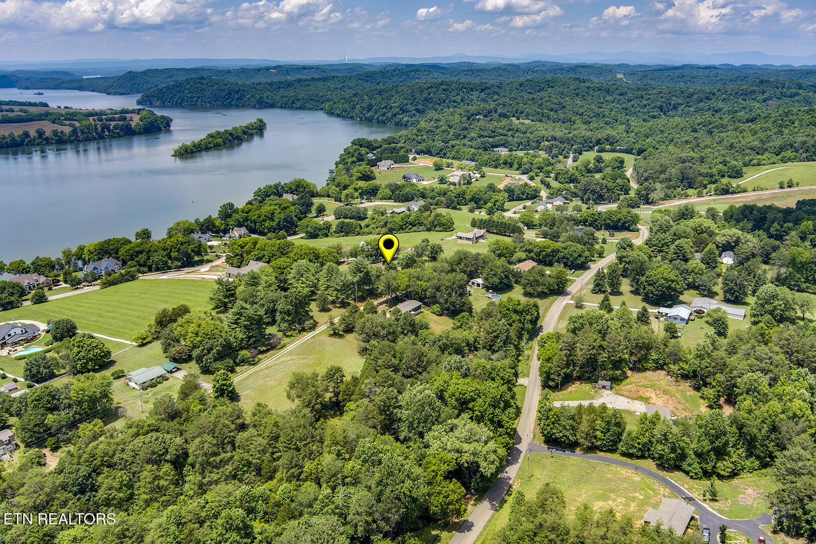 132 Morris Road Kingston, TN 37763 - Photo 54 of 60 54_MorrisLane_132_WideBirdseye01