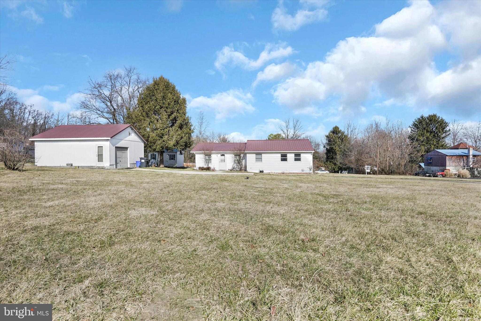 7 Cherry Road Airville, PA 17302 - Photo 3 of 24 Gallery Image 3
