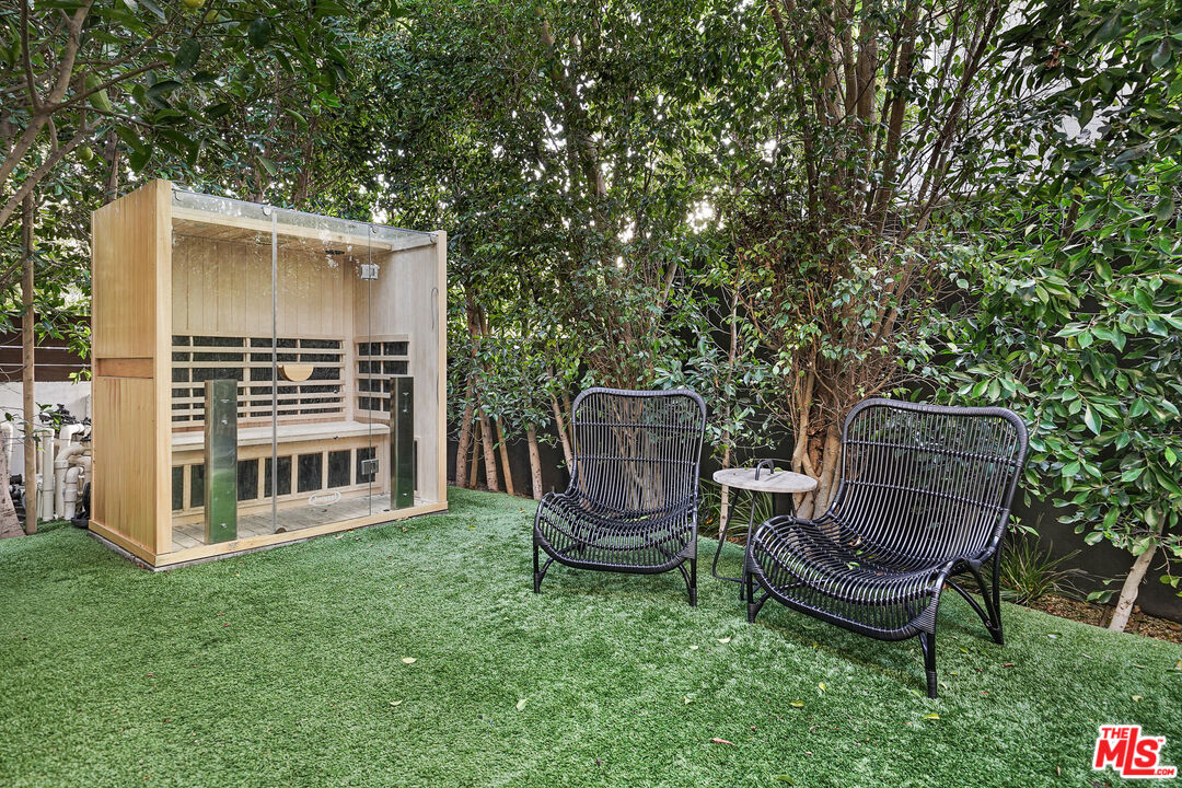 3159 Thatcher Avenue Marina del Rey, CA 90292 - Photo 13 of 29