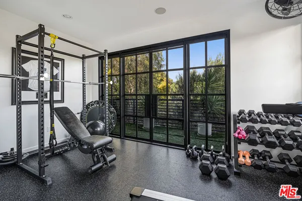 $25,950 | 3159 Thatcher Avenue, Marina del Rey, CA 90292