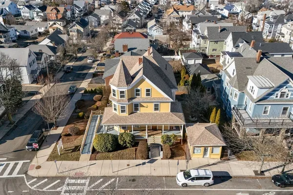 $1,600,000 | 826 Broadway, Everett, MA 02149
