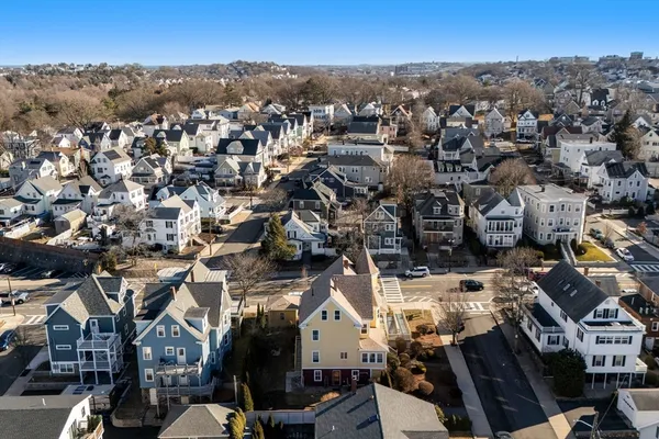 $1,600,000 | 826 Broadway, Everett, MA 02149