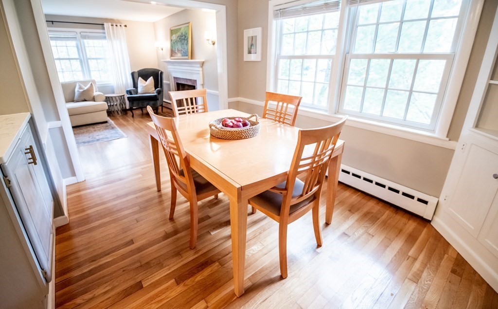 26 Colrain Road Topsfield, MA 01983 - Photo 8 of 33 Gallery Image 8