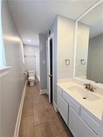 $1,500 | 1919 Sophie Wright Place, Unit 4, New Orleans, LA 70130