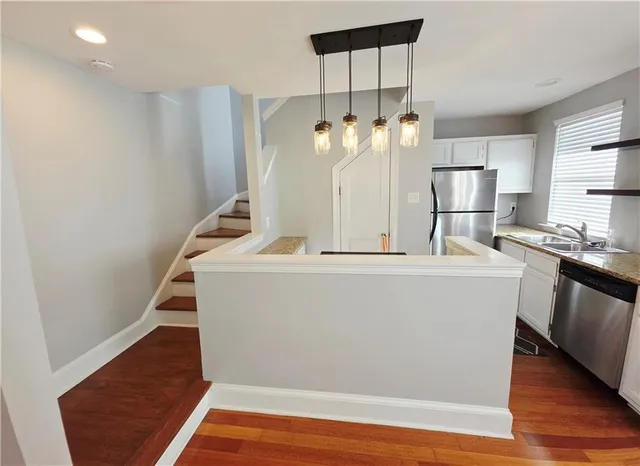 $1,600 | 1919 Sophie Wright Place, Unit 4, New Orleans, LA 70130