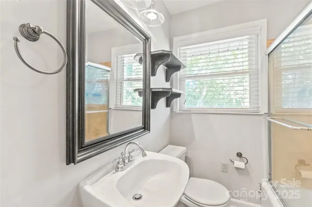 $599,900 | 810 Hartford Avenue, Charlotte, NC 28209