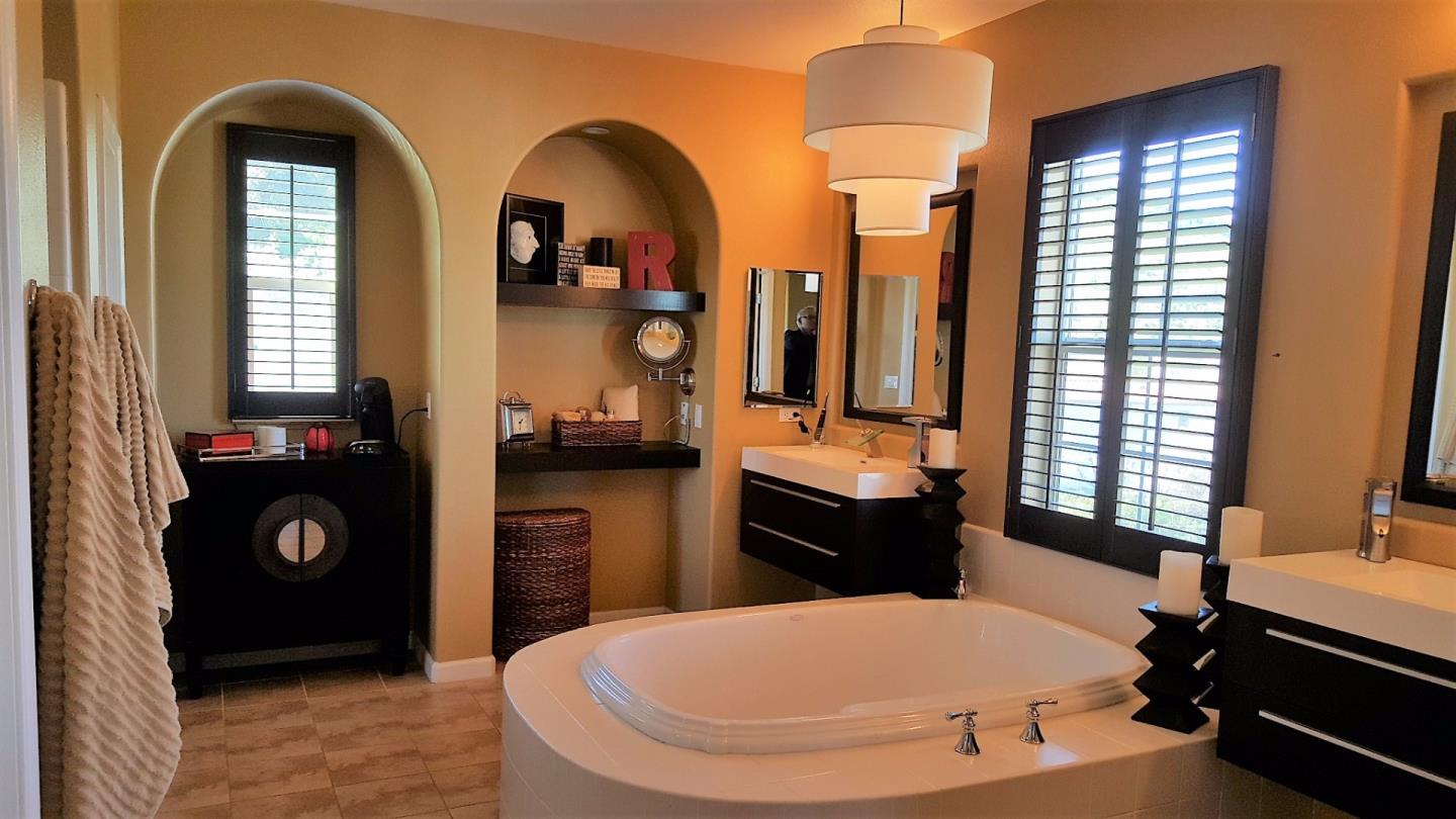 7271 Eagle Ridge Drive Gilroy, CA 95020 - Photo 12 of 17