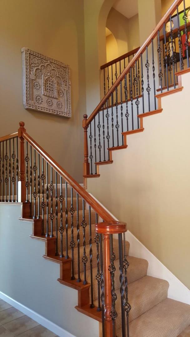 7271 Eagle Ridge Drive Gilroy, CA 95020 - Photo 6 of 17 a view of entryway with wooden floor
