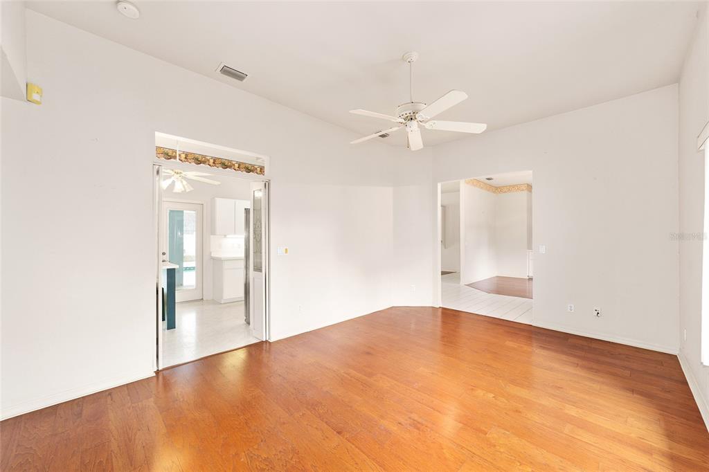 5366 Southwest 86th Place Ocala, FL 34476 - Photo 7 of 22