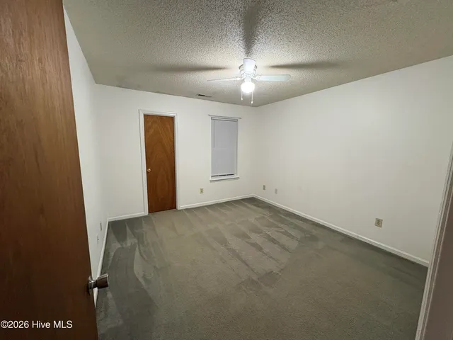 $950 | 2296 Knollwood Lane, Midway Park, NC 28544