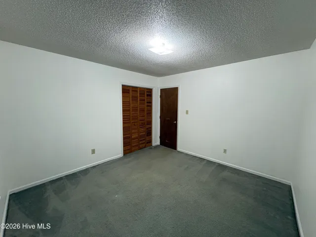 $950 | 2296 Knollwood Lane, Midway Park, NC 28544