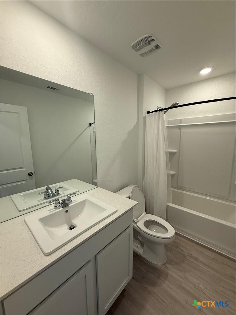 3230 Mound Ridge New Braunfels, TX 78130 - Photo 8 of 15 a bathroom with a sink toilet and shower