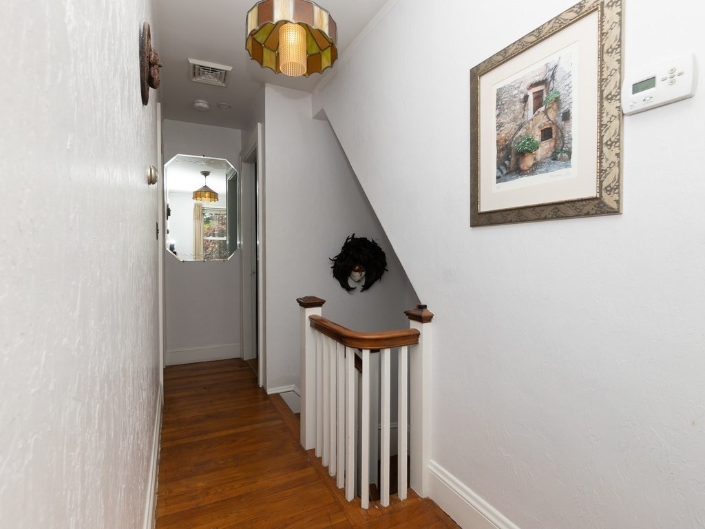 8 Wolcott Road Brookline, MA 02467 - Photo 17 of 37