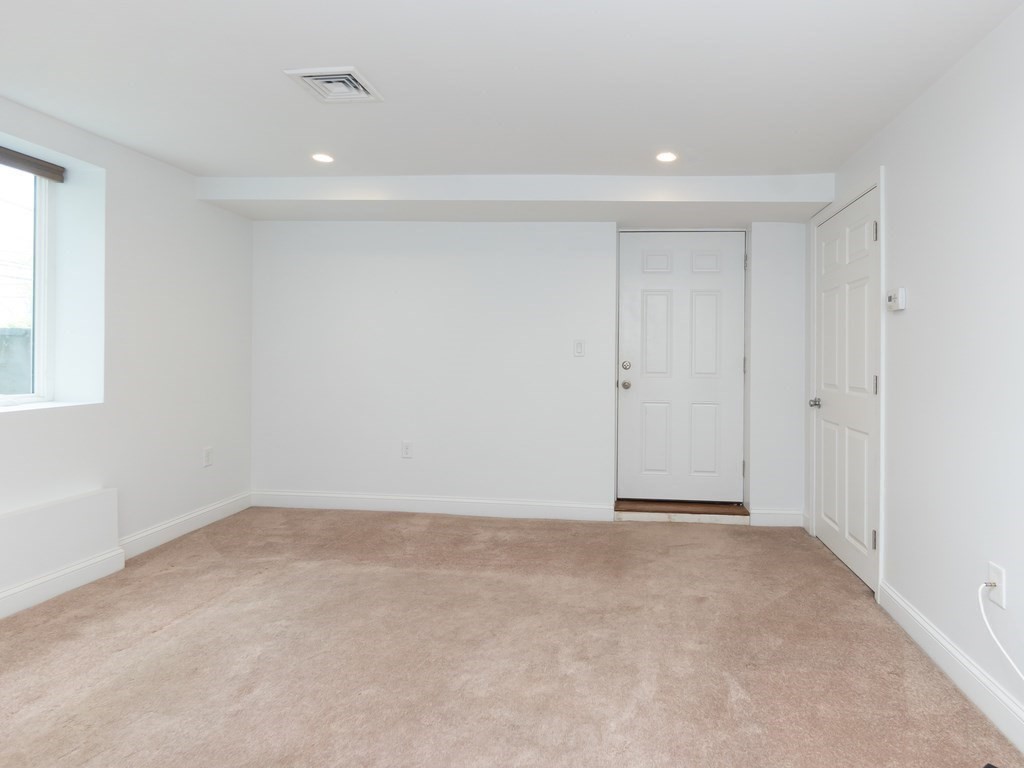 8 Wolcott Road Brookline, MA 02467 - Photo 28 of 37