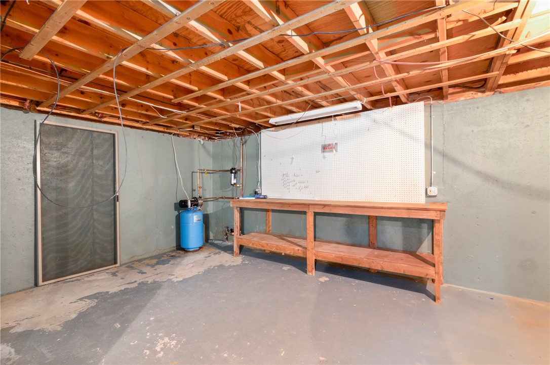 138 Read School House Road Coventry, RI 02816 - Photo 30 of 46
