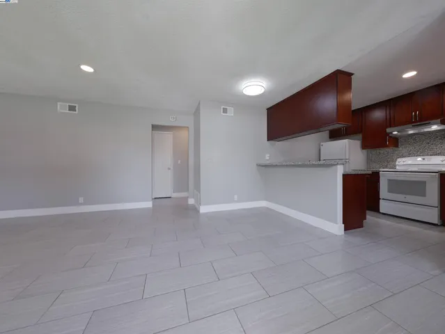 $515,000 | 32625 Brenda Way, Unit 1, Union City, CA 94587